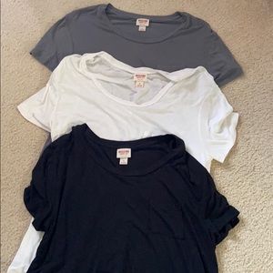 3 perfect t shirts